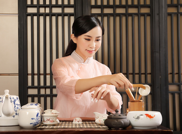 经常去济南靠谱男士会馆，这家私藏已久的店推荐给你